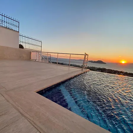 Bodrum Eason Villa 350M2 Full Sea View With Private Infinity Fenced Pool
