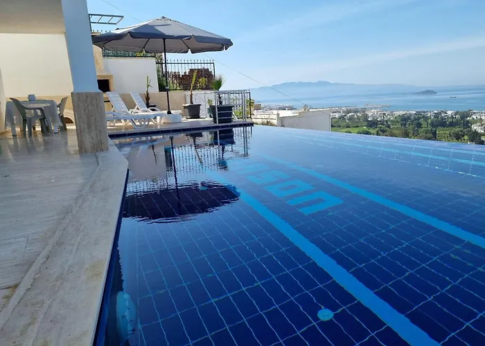 别墅 Eason & House 350m2 Full Sea View With Private Infinity Pool *