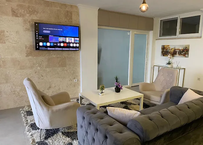 Eason & House 350m2 Full Sea View With Private Infinity Pool 别墅