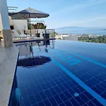 빌라 Eason & House 350m2 Full Sea View With Private Infinity Pool *